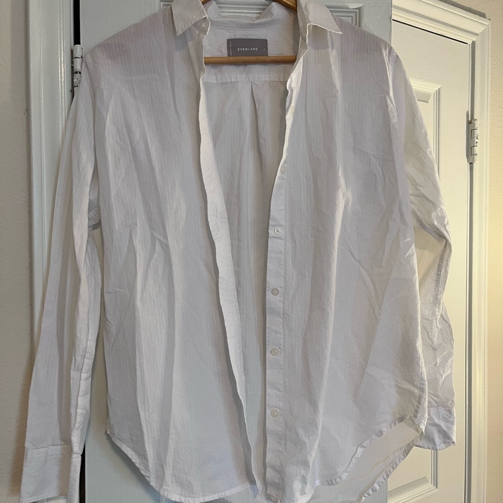 Everlane Women’s White Casual Button Down Shirt